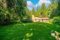 13425 Woodcrest Drive Surrey, BC V4P 1W3
