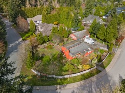13201 23a Avenue Surrey, BC V4A 9W5