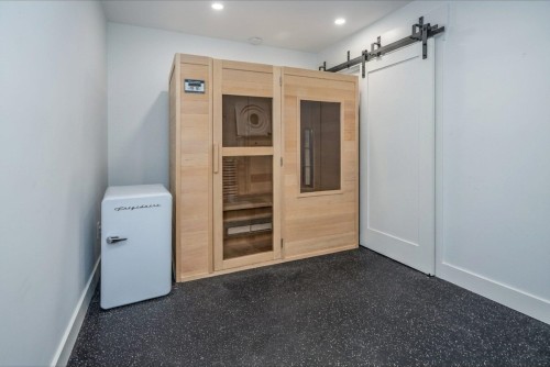 9194 Wright Street, Langley, BC - Indoor