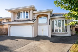 13107 74 Avenue Surrey, BC V3W 1C3