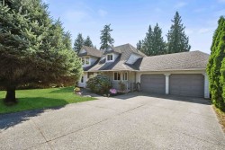 6083 181a Street Surrey, BC V3S 4M1