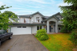 Upper-8546 164 Street  Surrey, BC V4N 1E5