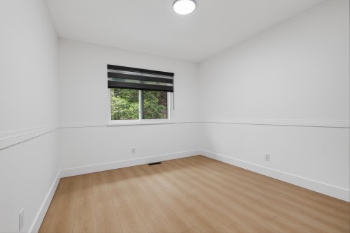 2359 Harper Drive, Abbotsford, BC - Indoor Photo Showing Other Room