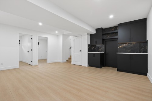 2359 Harper Drive, Abbotsford, BC - Indoor