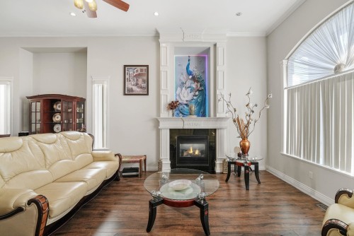 8032 Melburn Drive, Mission, BC - Indoor Photo Showing Living Room With Fireplace