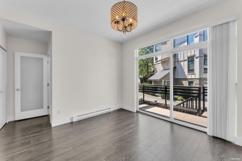 11-9989 Barnston Drive E, Surrey, BC - Indoor Photo Showing Other Room