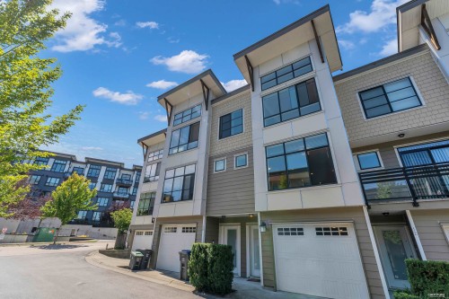 11-9989 Barnston Drive E, Surrey, BC - Outdoor With Facade