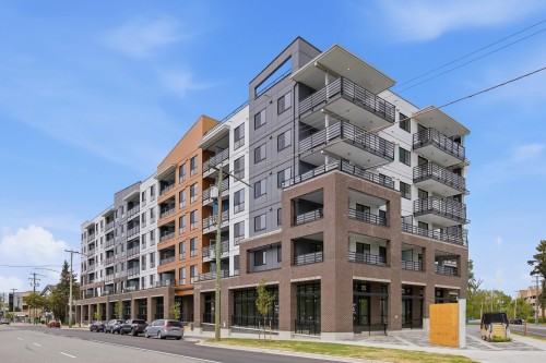 507-20769 Fraser Highway, Langley, BC - Outdoor With Facade