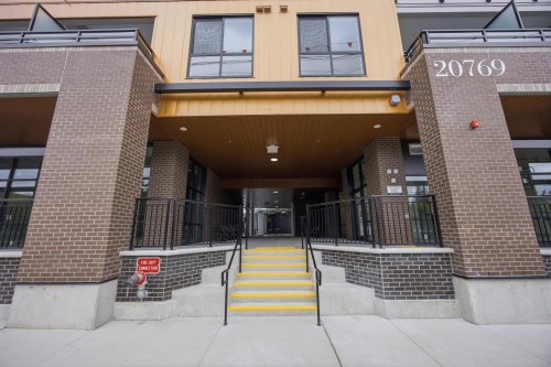 507-20769 Fraser Highway, Langley, BC - Outdoor With Exterior