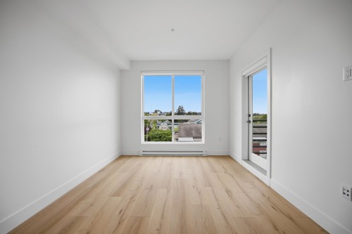 507-20769 Fraser Highway, Langley, BC - Indoor Photo Showing Other Room