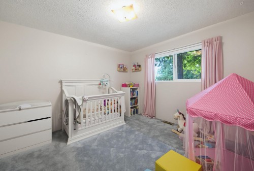 20441 94B Avenue, Langley, BC - Indoor Photo Showing Bedroom