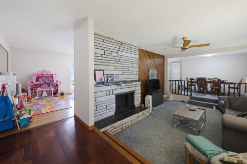20441 94B Avenue, Langley, BC - Indoor Photo Showing Living Room With Fireplace