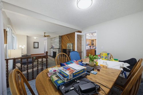 20441 94B Avenue, Langley, BC - Indoor Photo Showing Dining Room