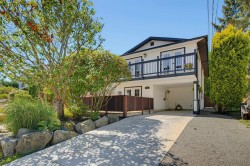 871 Kent Street  White Rock, BC V4B 4S7