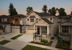 10272 166a Street Surrey, BC V4N 1Y7