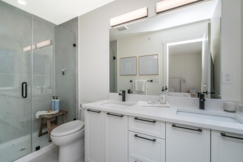 53-19897 75A Avenue, Langley, BC - Indoor Photo Showing Bathroom