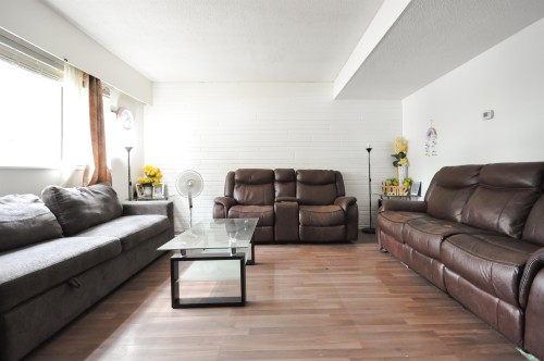 77-20350 53 Avenue  Langley, BC V3A 5T9