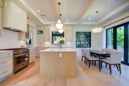1535 128 Street, Surrey, BC - Indoor