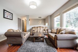12845 64 Avenue Surrey, BC V3W 1X4