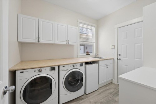 19661 73B Avenue, Langley, BC - Indoor Photo Showing Laundry Room