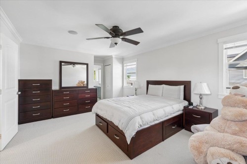 19661 73B Avenue, Langley, BC - Indoor Photo Showing Bedroom