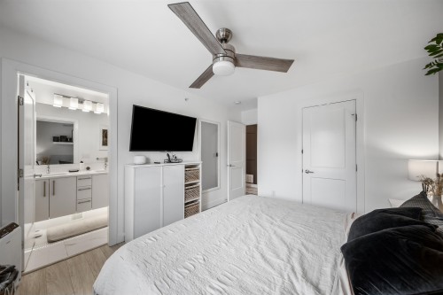 50-8430 203A Street, Langley, BC - Indoor Photo Showing Bedroom