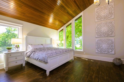 9837 Mckinnon Crescent, Langley, BC - Indoor Photo Showing Bedroom