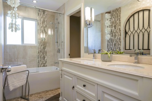 9837 Mckinnon Crescent, Langley, BC - Indoor Photo Showing Bathroom