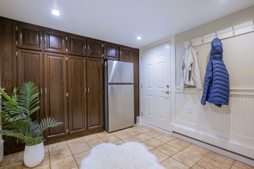 9837 Mckinnon Crescent, Langley, BC - Indoor
