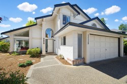 32328 Slocan Drive Abbotsford, BC V2T 5C9