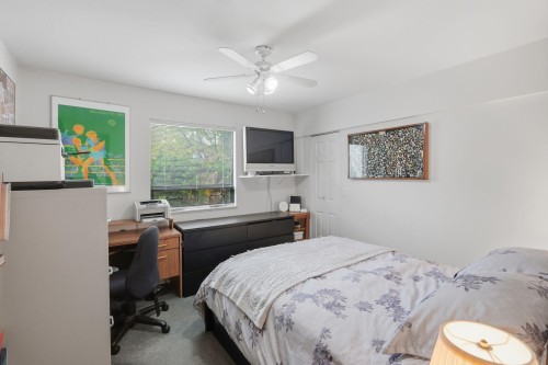 11880 Clark Drive, Delta, BC - Indoor Photo Showing Bedroom