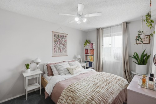 11880 Clark Drive, Delta, BC - Indoor Photo Showing Bedroom