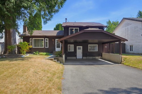 7340 Todd Crescent, Surrey, BC - Outdoor
