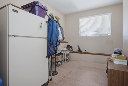 7340 Todd Crescent, Surrey, BC - Indoor