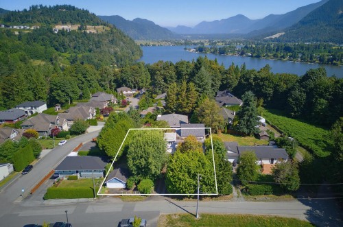 35311 Mcewen Avenue  Mission, BC V2V 6R4