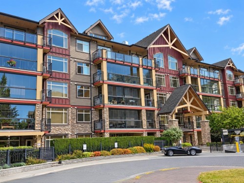 590-8288 207a Street  Langley, BC V2Y 0L2