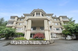 310-20120 56 Avenue Langley, BC V3A 3Y4