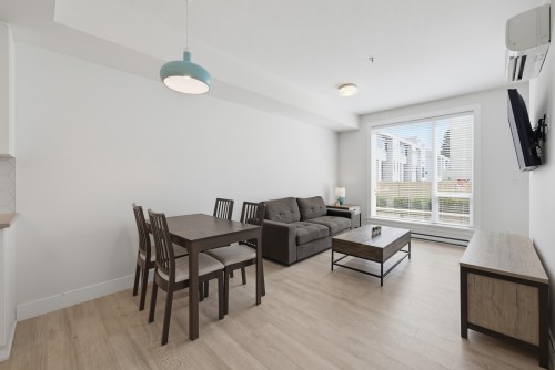 105-2565 Ware Street, Abbotsford, BC - Indoor