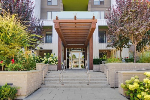105-2565 Ware Street, Abbotsford, BC - Outdoor