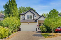 9480 216b Street Langley, BC V1M 4E4
