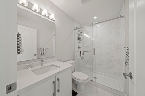 51-14541 Winter Crescent, Surrey, BC - Indoor Photo Showing Bathroom