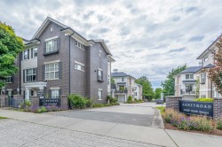 71-2469 164 Street Surrey, BC V3S 3T4