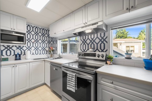 20-24330 Fraser Highway, Langley, BC 