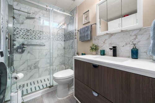 20-24330 Fraser Highway, Langley, BC 