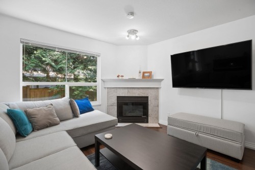 30-16155 82 Avenue, Surrey, BC - Indoor Photo Showing Living Room With Fireplace