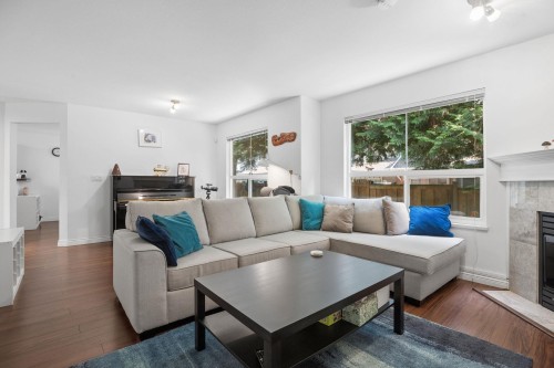 30-16155 82 Avenue, Surrey, BC - Indoor Photo Showing Living Room With Fireplace