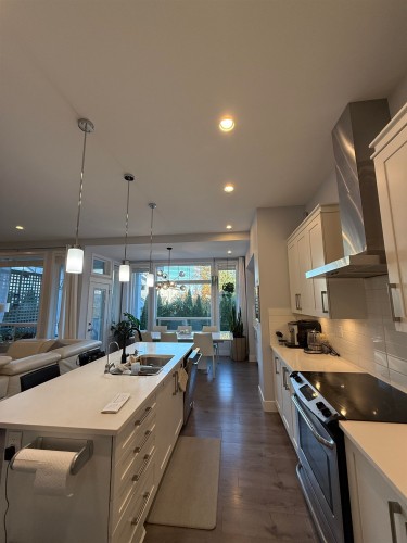 20455 83A Avenue, Langley, BC - Indoor Photo Showing Kitchen With Upgraded Kitchen