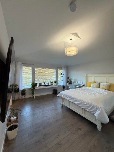 20455 83A Avenue, Langley, BC - Indoor Photo Showing Bedroom