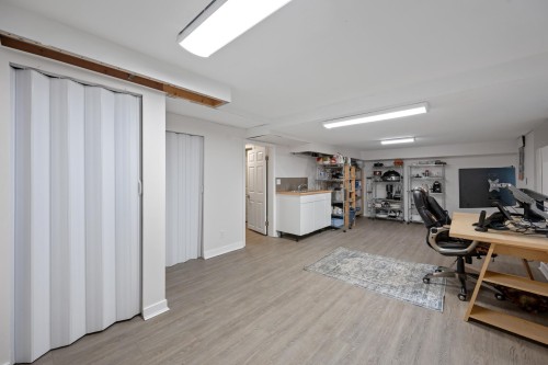 16614 Cherryhill Crescent, Surrey, BC - Indoor