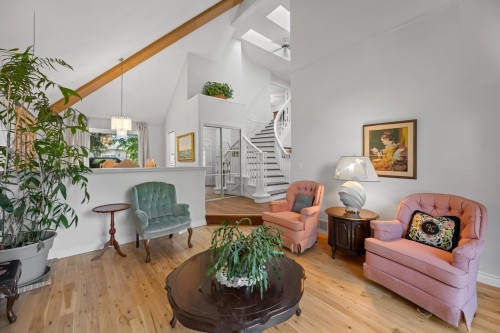 16614 Cherryhill Crescent, Surrey, BC - Indoor